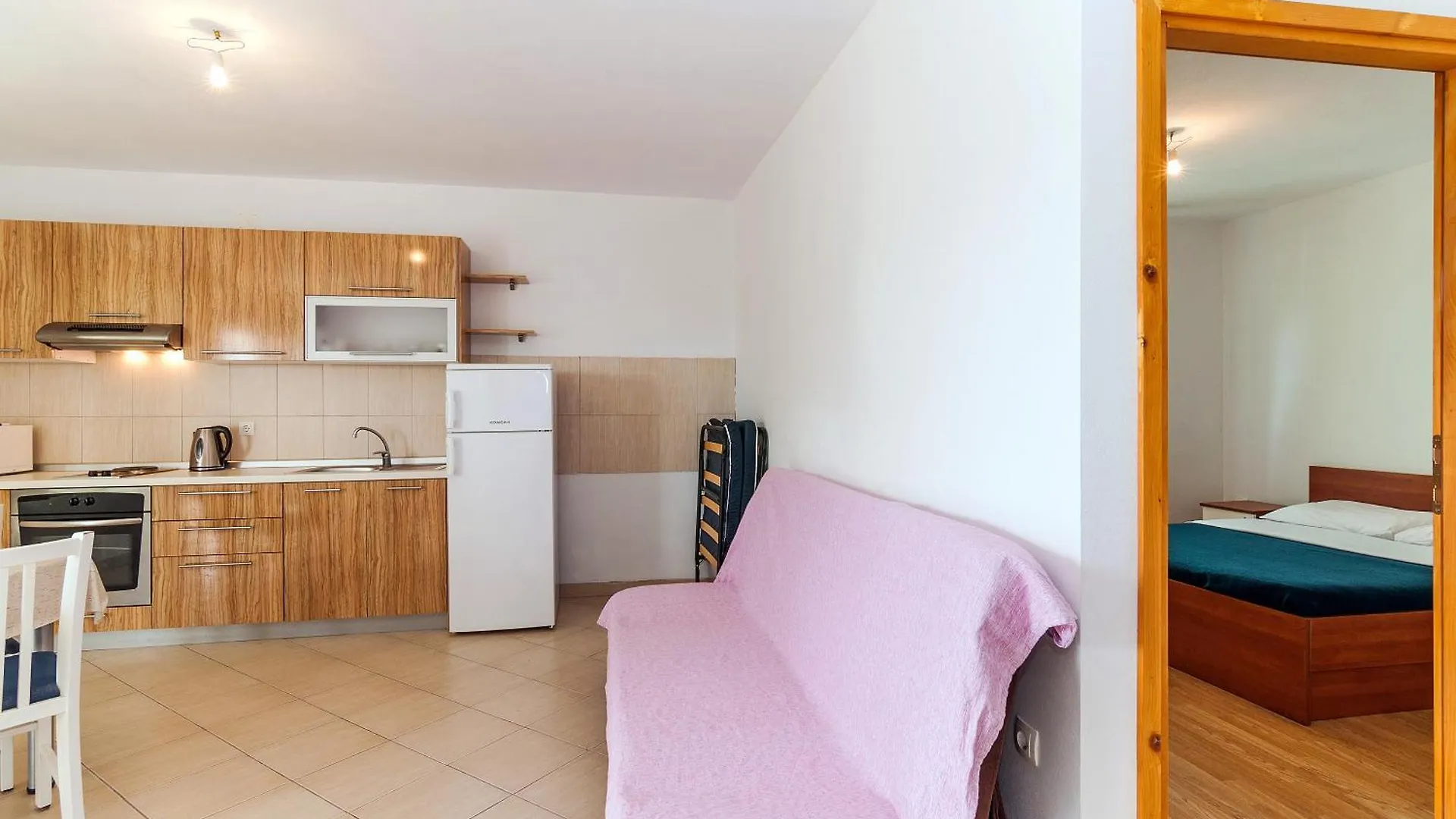 Apartman Iva-Family Holiday 250 M From Pebble Beach Seline Kroatien